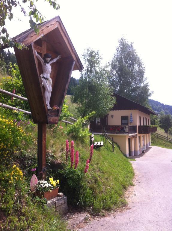 Villa Bergbauernhof Stauder Lendorf Zimmer foto